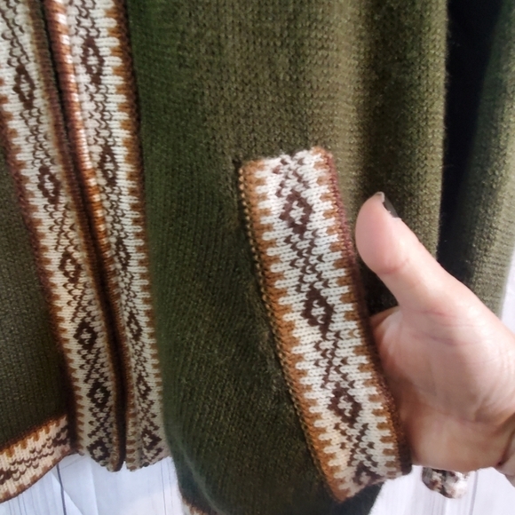 Lucy Iburg alpaca  sweater cardigan hooded  zipper closure. Llama sz large - Picture 2 of 9